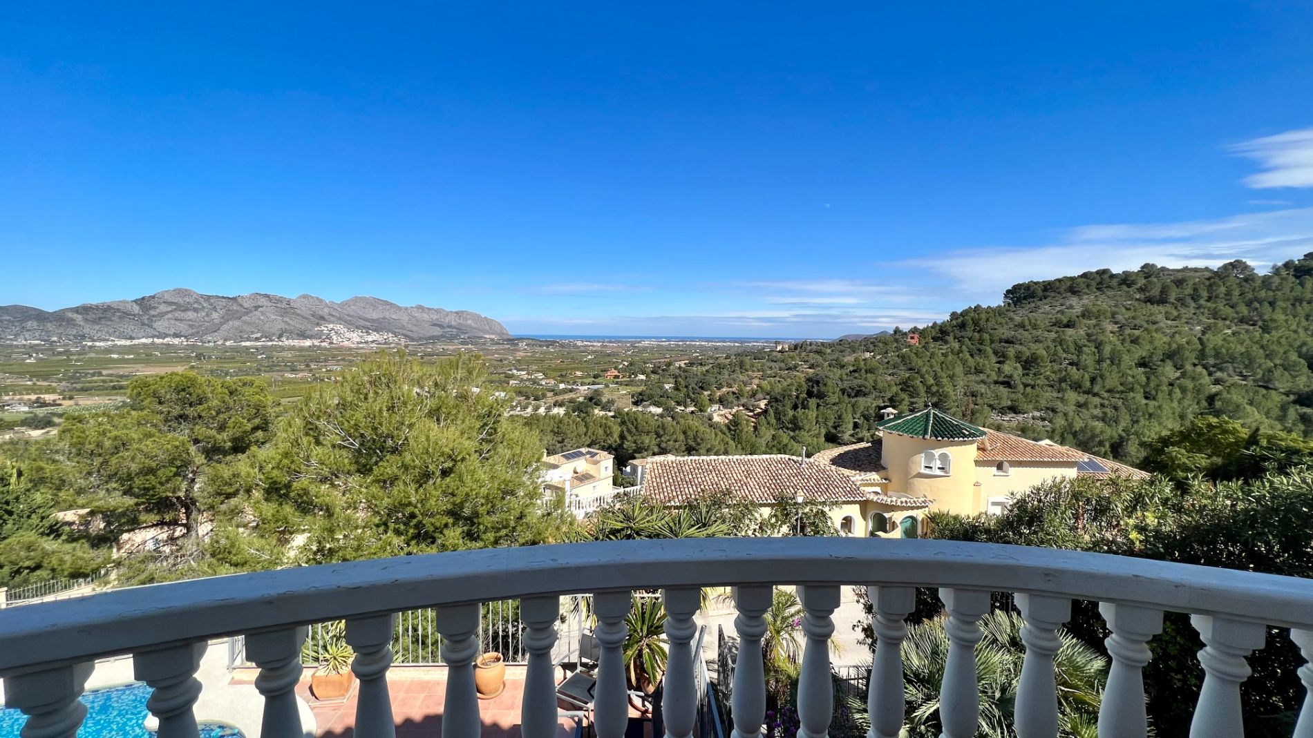 For sale in Orba:  Villa with fabulous views and tourist licence
